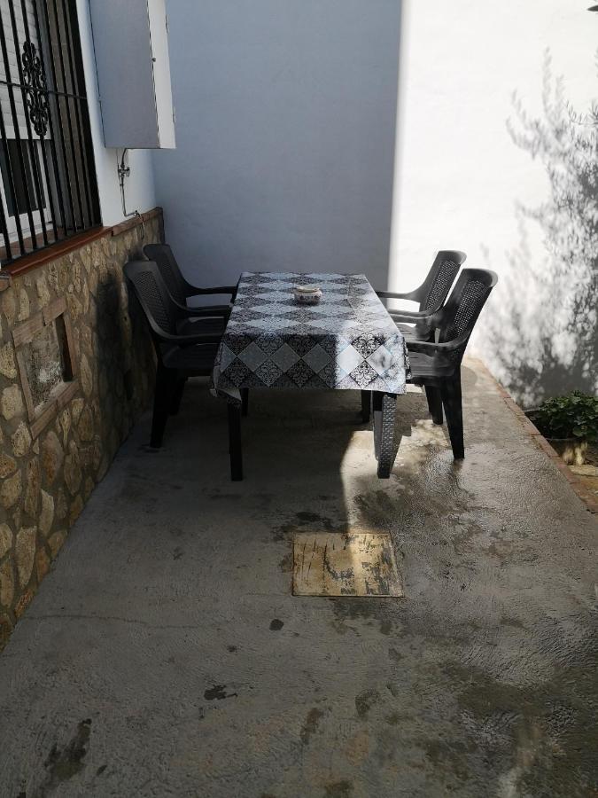 Apartamento El Carmen Setenil De Las Bodegas Eksteriør bilde